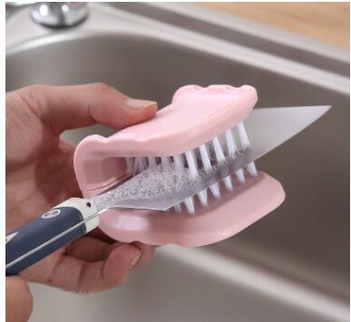 U-Shaped Knife and Cutlery Cleaner Brush – Kitchen Cleaning Bristle Scrub